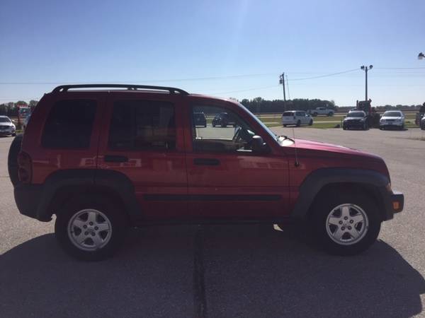 2006 JEEP LIBERTY for sale in Clear Lake, IA – photo 5