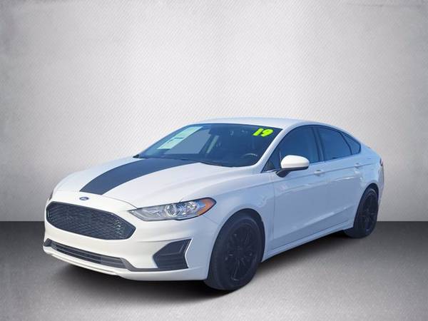 2019 Ford Fusion SE White/Black - - by dealer for sale in Glendale, AZ – photo 8