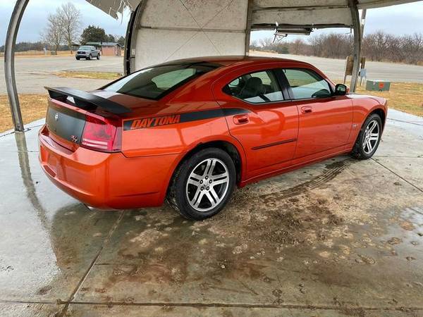 2006 Dodge Charger - Financing Available! - cars & trucks - by... for sale in Junction City, IA – photo 15