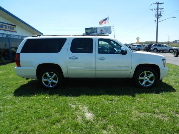 2011 Chevy Suburban LTZ 4X4 - NAV, RES, Loaded, 120k! - cars & for sale in Georgetown, MD – photo 5