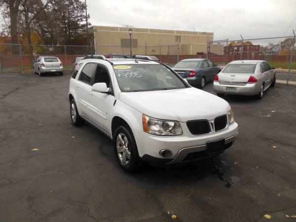 pontiac torrent suv low miles - - by dealer - vehicle for sale in West Hartford, CT – photo 2
