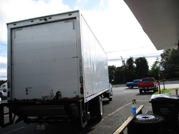 2016 Ford Super Duty F-650 Straight Frame 24 FOOT BOX TRUCK W/ LIFT... for sale in South Amboy, CT – photo 4