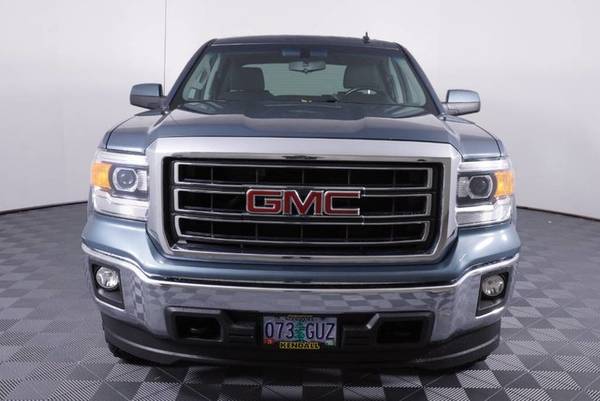 2014 GMC Sierra 1500 Cobalt Blue Metallic PRICED TO SELL! for sale in Eugene, OR – photo 2