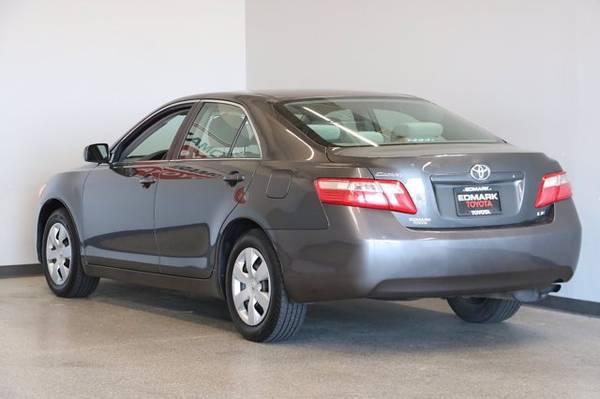 2009 Toyota Camry LE sedan Gray - - by dealer for sale in Nampa, ID – photo 7
