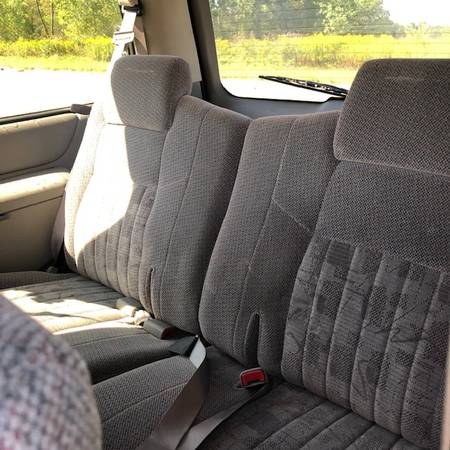 2003 PONTIAC MONTANA VAN, AUTO, 6CYL, SEATS 7, CLEAN, DRIVES GREAT for sale in Howell, MI – photo 9