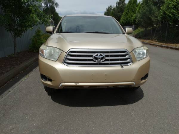 2008 *Toyota* *Highlander 4WD* *Clean Carfax, Local Own for sale in Forest Grove, OR – photo 2