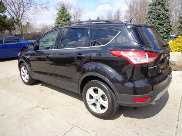 INVENTORY REDUCTION SALE -2015 FORD ESCAPE 4X4 LEATHER for sale in Flushing, MI – photo 3