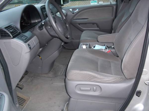 2008 HONDA ODYSSEY 8 SEATS!!! - cars & trucks - by owner - vehicle... for sale in Medford, OR – photo 7