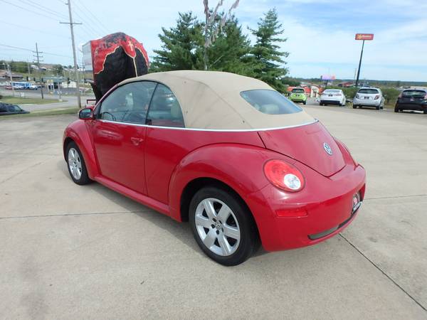 2007 Volkswagen VW New Beetle Convertible 2.5 - cars & trucks - by... for sale in Bonne Terre, IL – photo 9