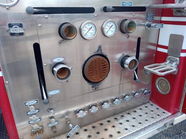1995 Emergency One Fire Truck E ONE FIRE TRUCK PAIR AVAILABLE EXC for sale in Other, PA – photo 8