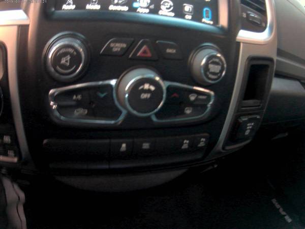 2014 RAM 1500 CREW CAB SLT - cars & trucks - by dealer - vehicle... for sale in Shawnee, MO – photo 14