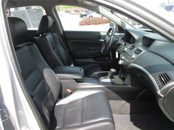 2012 Honda Accord SE sedan Silver - - by dealer for sale in Fayetteville, AR – photo 9