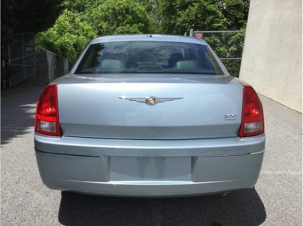 2006 Chrysler 300 Touring*PRICED TO GO!*COME SEE US!*CALL NOW!* for sale in Hickory, NC – photo 8