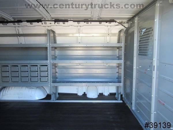 2014 Chevrolet Express 2500 CARGO Summit White *PRICED TO SELL SOON!* for sale in Grand Prairie, TX – photo 10