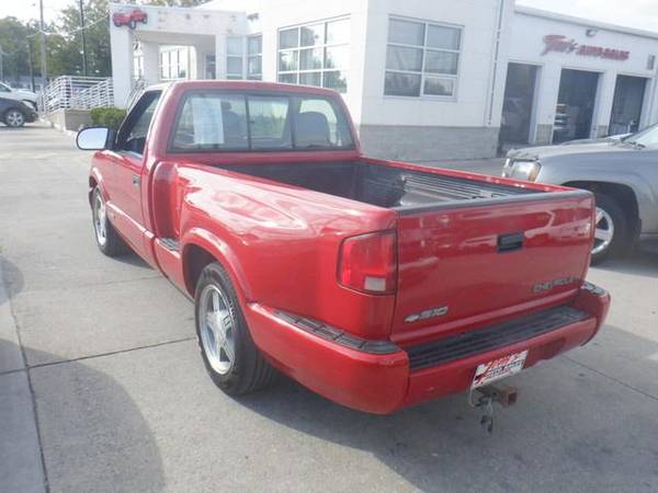 1998 Chevrolet S10 LS - cars & trucks - by dealer - vehicle... for sale in URBANDALE, IA – photo 5