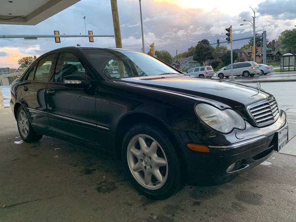 2003 MERCEDES-BENZ C-CLASS - cars & trucks - by dealer - vehicle... for sale in MILWAUKEE WI 53209, WI – photo 4