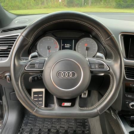2015 AUDI SQ5 PREMIUM AWD LUXURY SUV WITH THE HEART OF A R8! for sale in STOKESDALE, NC – photo 15