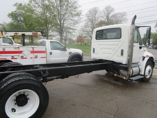2009 International 4400 - - by dealer - vehicle for sale in Brockton, RI – photo 5