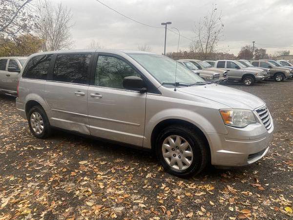 2009 Chrysler Town Country LX Minivan 4D EZ-FINANCING! - cars &... for sale in Garfield, NY – photo 3