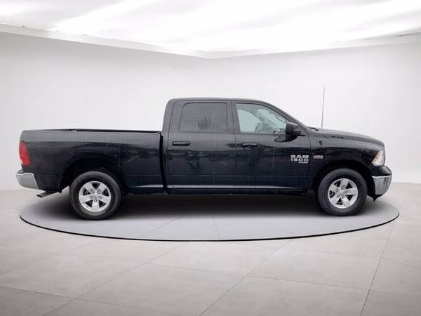 2019 Ram 1500 Classic SLT - - by dealer - vehicle for sale in Wilmington, NC – photo 9