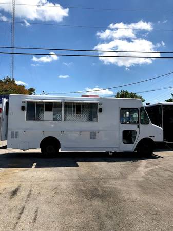 2008 Workhorse W42 - Food Truck Financing Available! for sale in Miami, FL – photo 5