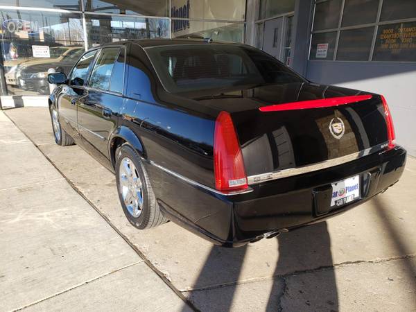 2006 CADILLAC DTS - cars & trucks - by dealer - vehicle automotive... for sale in MILWAUKEE WI 53209, WI – photo 8