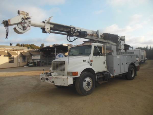 1995 INTERNATIONAL AUGER UTILITY TRUCK #355 - cars & trucks - by... for sale in San Leandro, AZ – photo 2