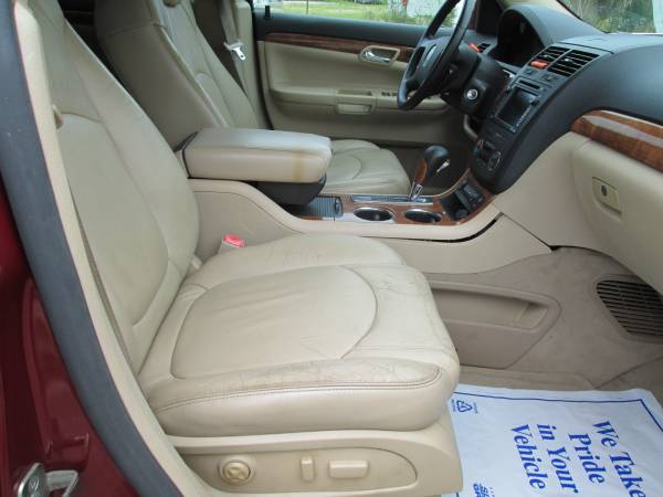 EON AUTO SATURN OUTLOOK LOADED THIRD ROW LEATHER FINANCE $1295 DOWN... for sale in Sharpes, FL – photo 10