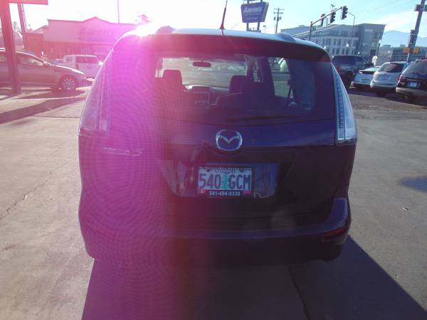 2008 mazda 5 3DR SEAT LOW MILES - cars & trucks - by dealer -... for sale in Medford, OR – photo 4