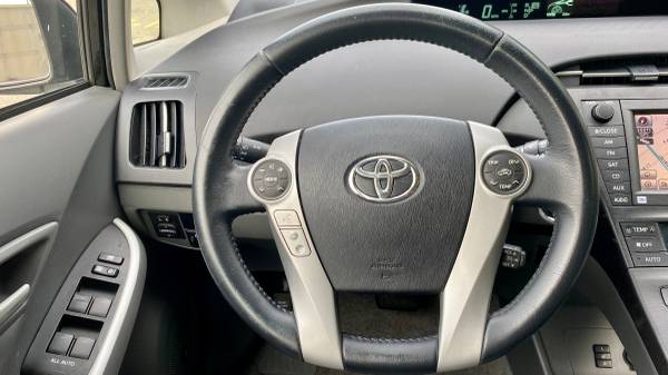 2010 Toyota Prius IV Hatchback 4D - cars & trucks - by owner -... for sale in Arlington, District Of Columbia – photo 16