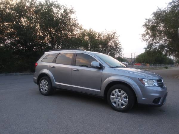 2018 dodge journey v6 3 6 only 33, 000 miles - - by for sale in Albuquerque, NM – photo 9