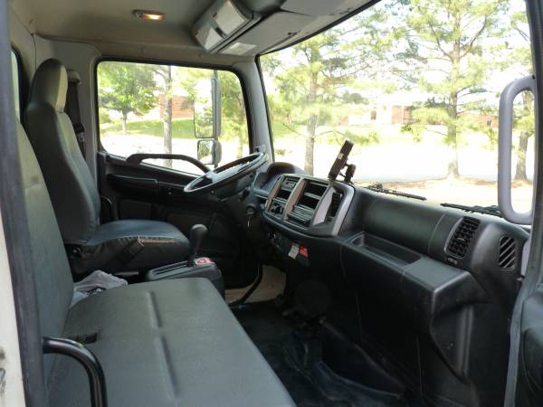 2010 HINO Toyota 185 Box Truck Turbo Diesel Liftgate LOW MILES for sale in Roswell, GA – photo 17