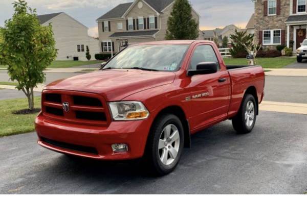 2011 Dodge Ram 1500 - cars & trucks - by owner - vehicle automotive... for sale in Wernersville, PA – photo 2