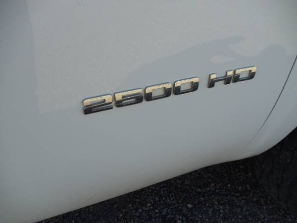 2011 Chevy HD2500 Quad Door SB 4X4 68000 Miles for sale in Columbia Falls, MT – photo 11
