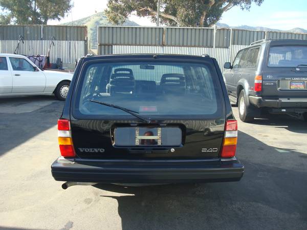 1993 VOLVO 240 WAGON 5 SPEED MANUAL NEW CLUTCH!!!! - cars & trucks -... for sale in Los Angeles, CA – photo 5