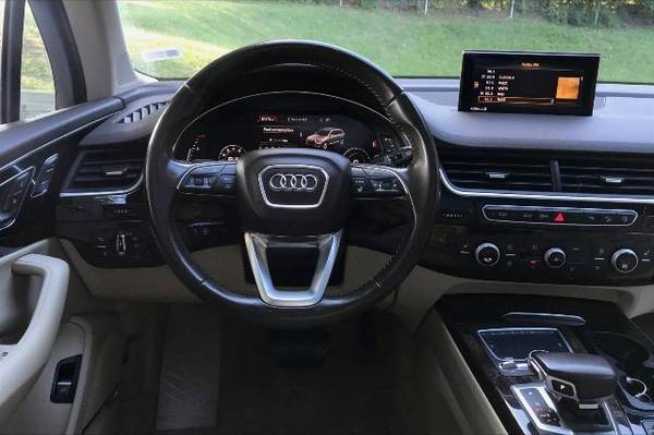 2017 Audi Q7 3.0T Premium Plus Sport Utility 4D SUV - cars & trucks... for sale in Sykesville, MD – photo 16