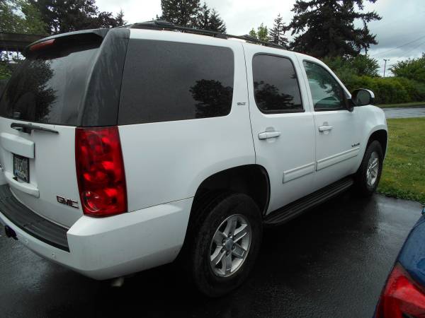 2013 GMC YUKON SLT 4X4 - - by dealer - vehicle for sale in Eugene, OR – photo 6