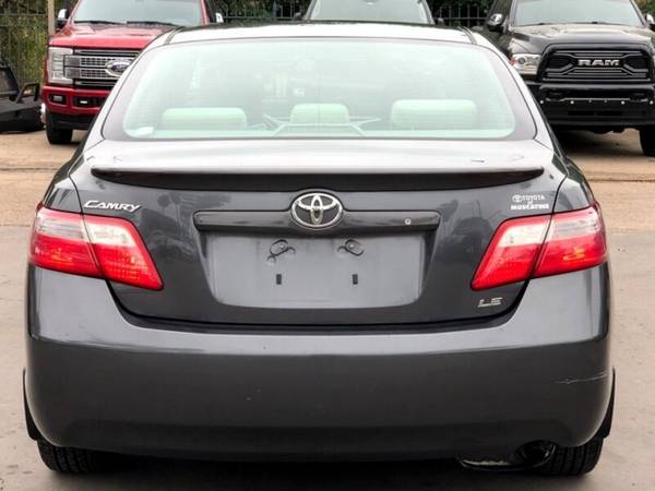 2007 Toyota Camry 4dr Sdn LE Sedan Camry Toyota - cars & trucks - by... for sale in Houston, TX – photo 3