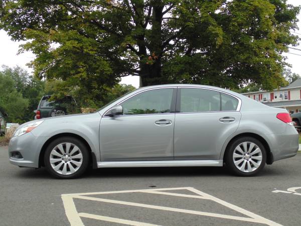 2010 Subaru Legacy LIMITED AWD - MUST SEE! 3 month warranty! for sale in Cheshire, CT – photo 12