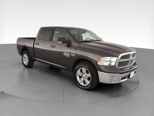 2019 Ram 1500 Classic Crew Cab SLT Pickup 4D 5 1/2 ft pickup Gray -... for sale in Ronkonkoma, NY – photo 15