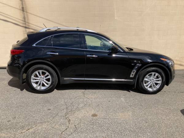 2015 Infiniti QX70 2 Owner, NO Accidents listed, navigation AWESOME for sale in Peabody, MA – photo 6