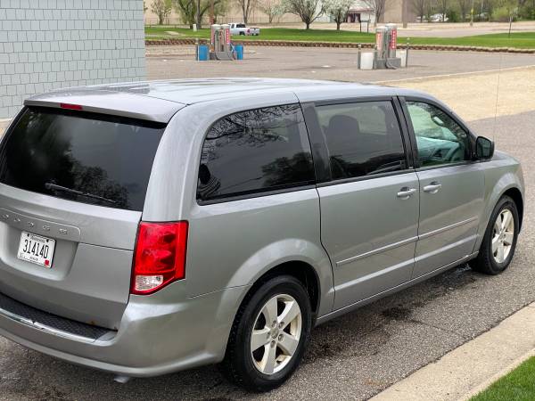 2013 DODGE GRAND CARAVAN WITH 3 Row - - by dealer for sale in Jeffers, MN – photo 8