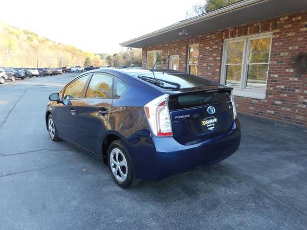 2012 Toyota Prius Prius V - cars & trucks - by dealer - vehicle... for sale in Cass Lake, VT – photo 3
