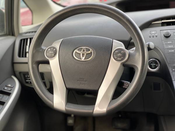 2010 Toyota Prius - cars & trucks - by owner - vehicle automotive sale for sale in Lynden, WA – photo 6