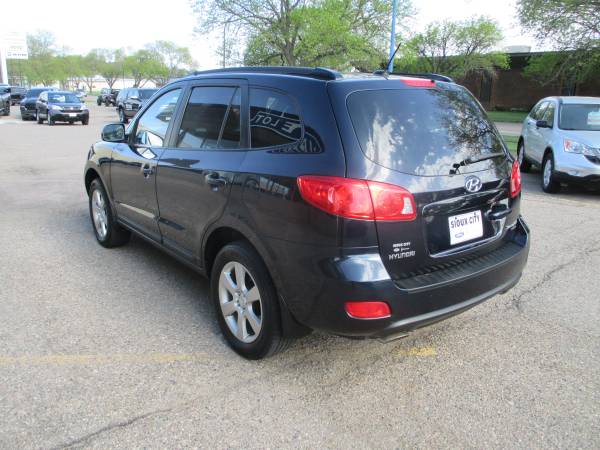 2008 Hyundai Santa Fe SE AWD - - by dealer - vehicle for sale in Sioux City, IA – photo 3