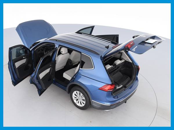 2018 VW Volkswagen Tiguan 2 0T SE Sport Utility 4D suv Blue for sale in Hugo, MN – photo 14