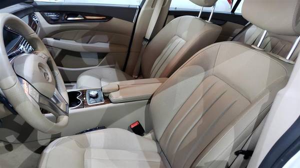 2014 Mercedes-Benz CLS-Class 4dr Sdn CLS550 4MATIC - Payments... for sale in Woodbury, NY – photo 8