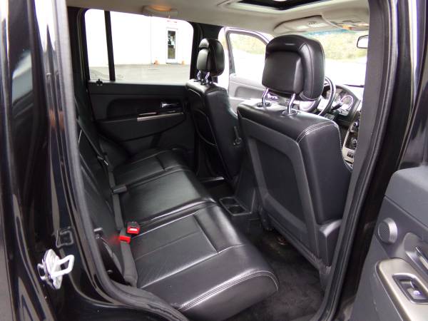 2012 Jeep Liberty 4X4 Limited Jet - cars & trucks - by dealer -... for sale in Hayes, VA – photo 16