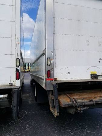 2013 International 4300 26ft Reefer Truck for sale in Plant City, FL – photo 9