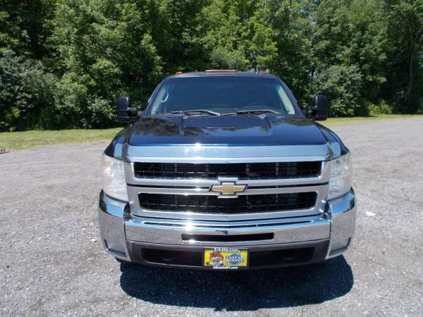 2010 Chevrolet Silverado 2500HD 4WD Crew Cab 153 LT for sale in Cohoes, CT – photo 3